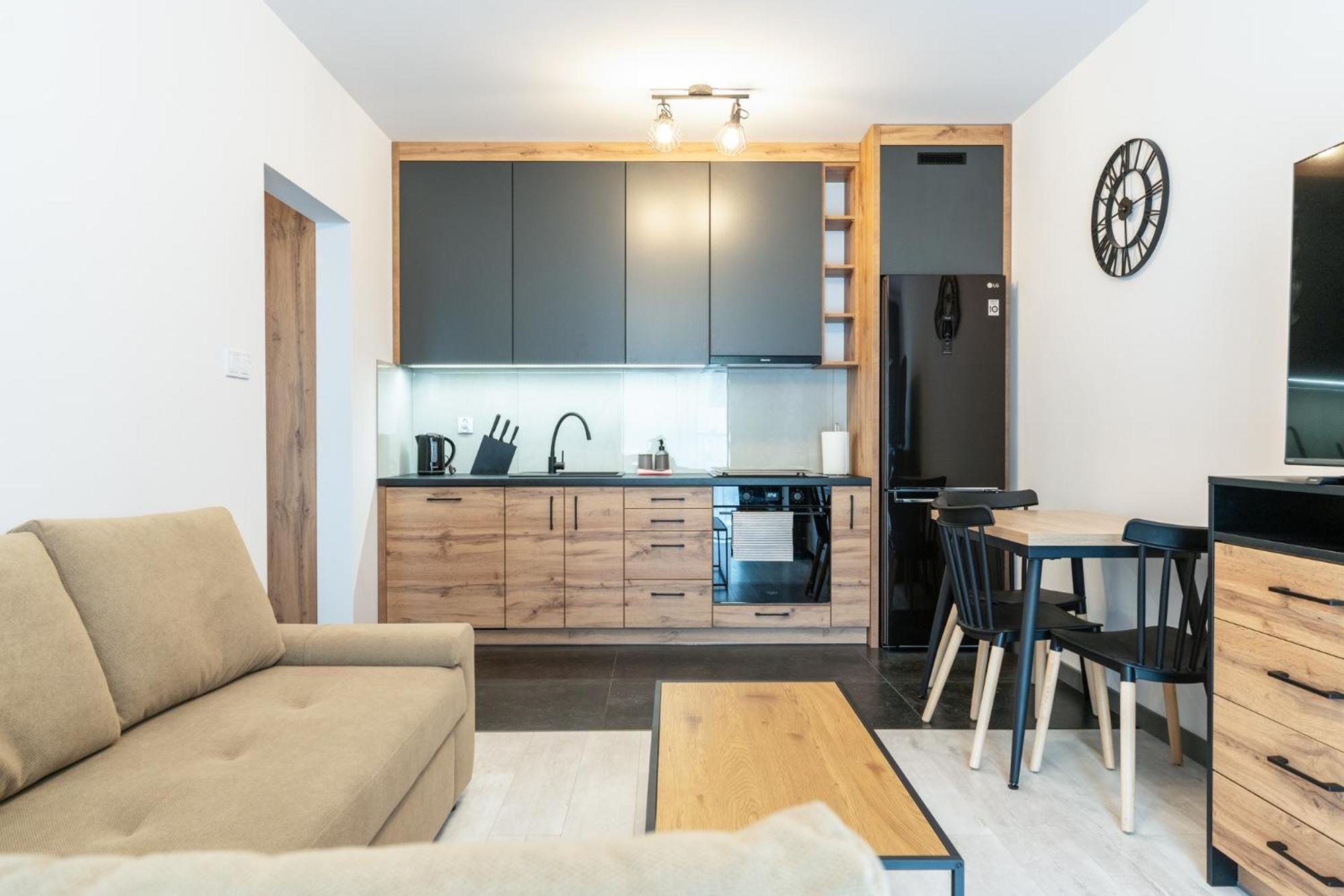 Raciborska 2-Bedroom Apartment Катовице Екстериор снимка